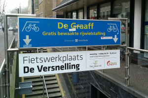 Motie vrijwilligers fietsenstalling aangehouden, maar college mag aan de slag