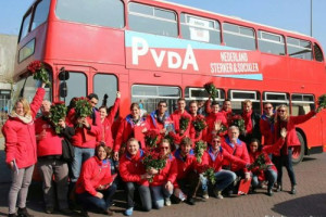 PvdA op 7 maart met dubbeldekker in de Wesselerbrink